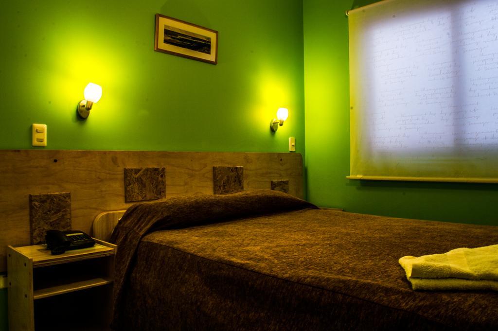Ayelen Express Hotel Calama Bagian luar foto
