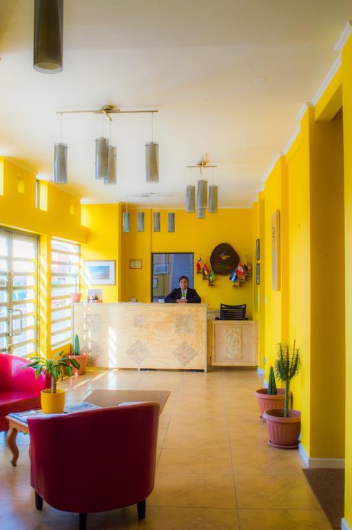 Ayelen Express Hotel Calama Bagian luar foto