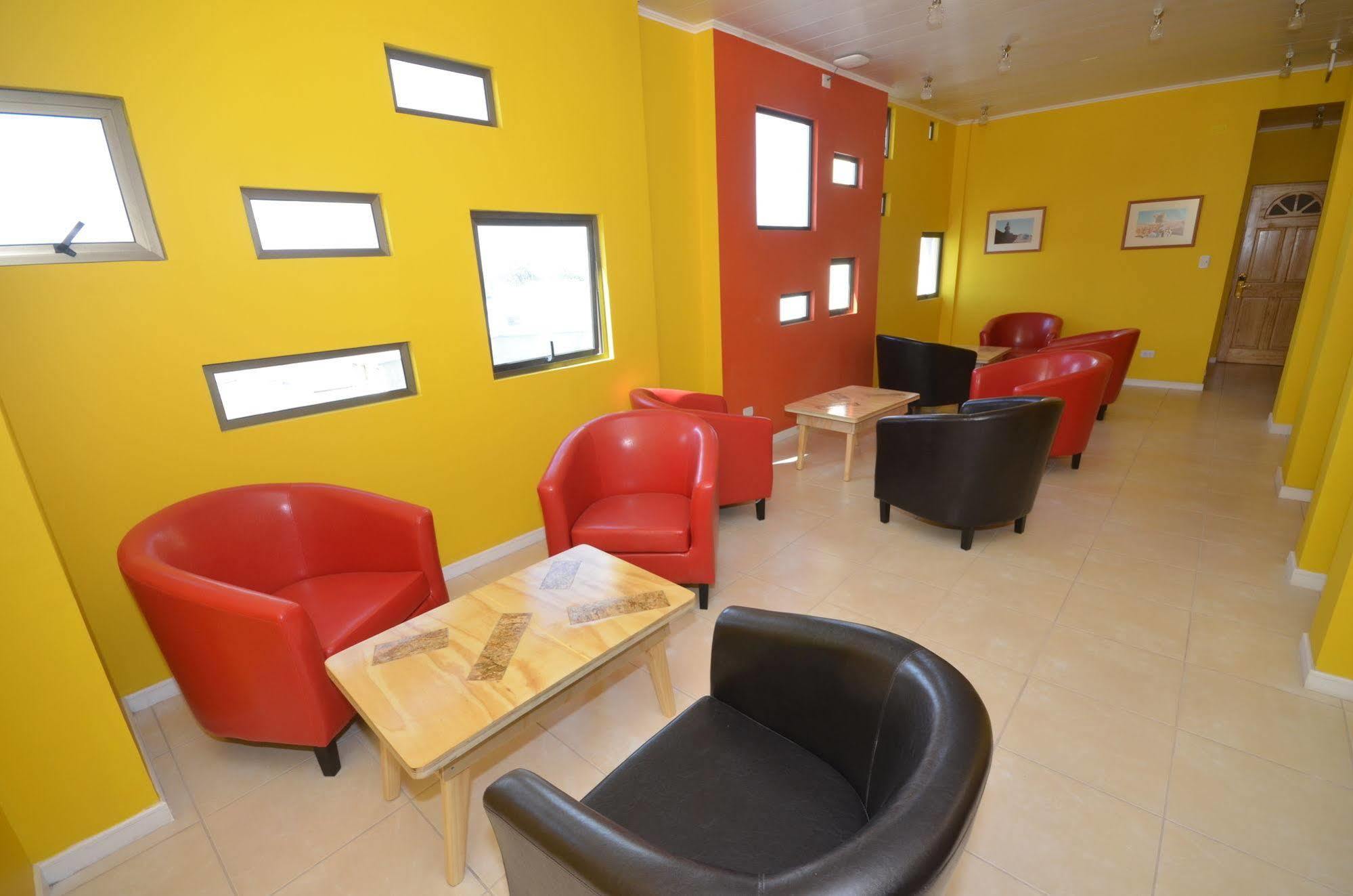 Ayelen Express Hotel Calama Bagian luar foto