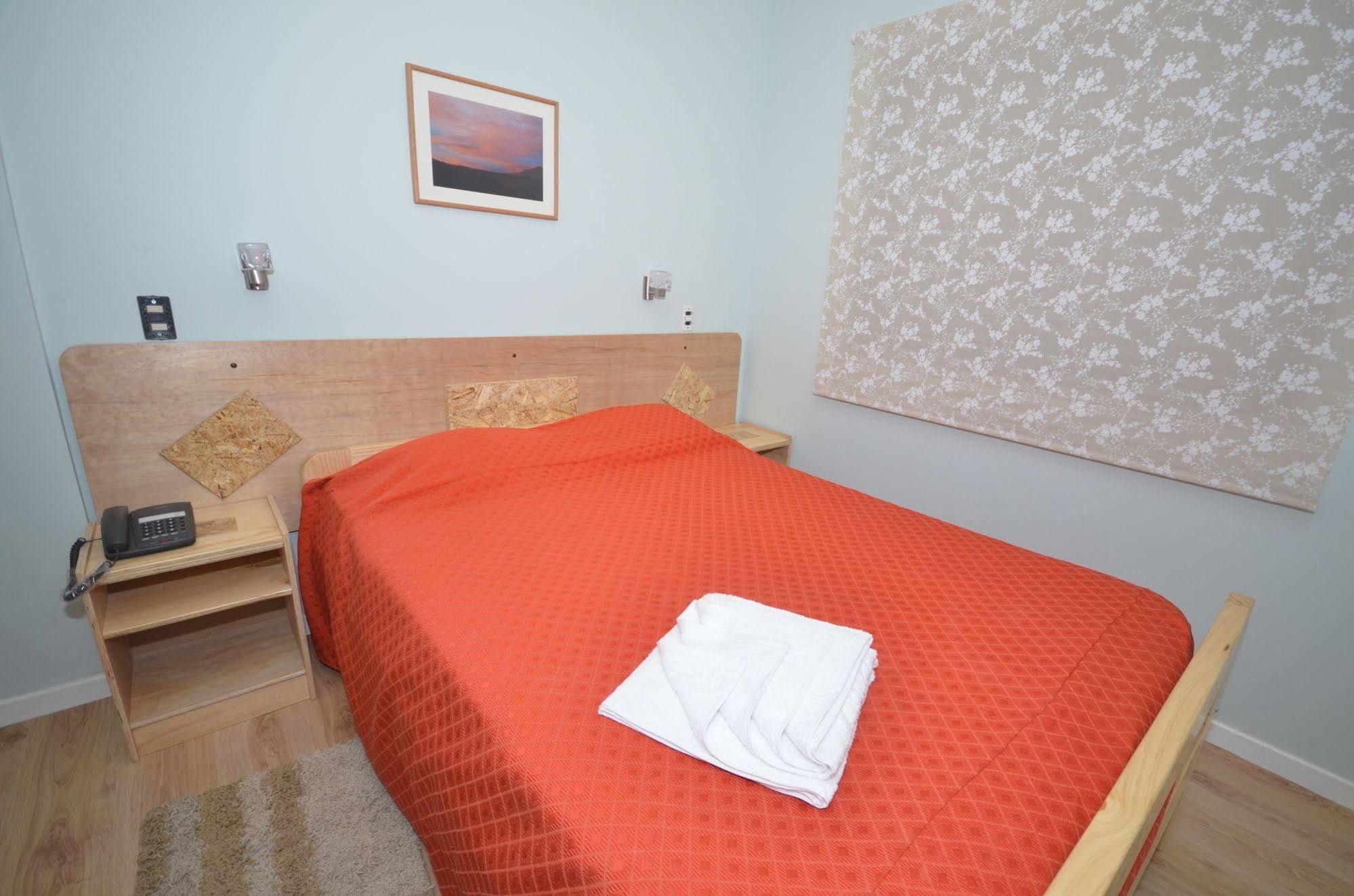 Ayelen Express Hotel Calama Bagian luar foto