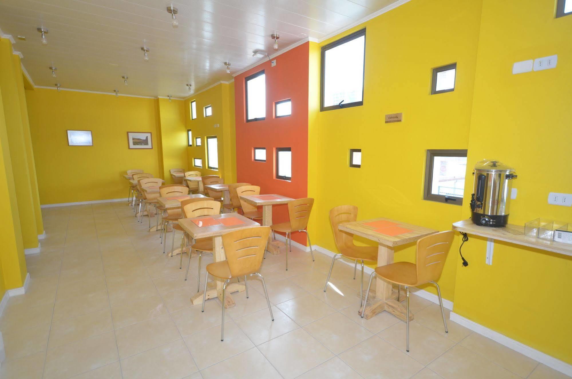 Ayelen Express Hotel Calama Bagian luar foto