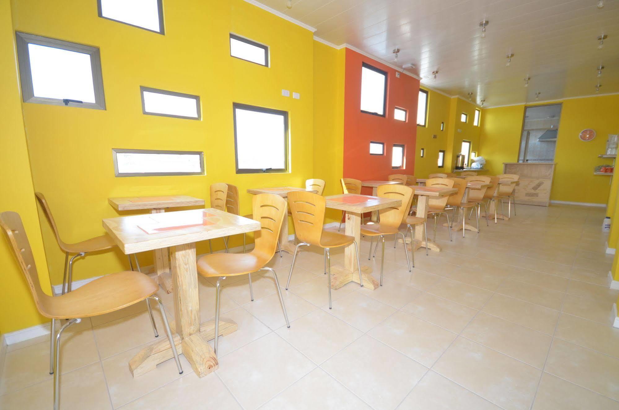 Ayelen Express Hotel Calama Bagian luar foto