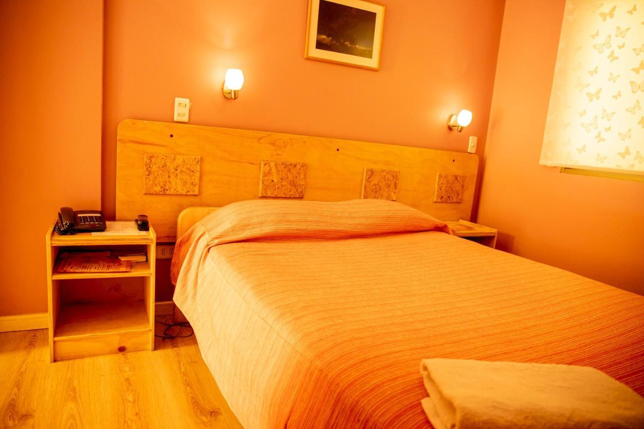 Ayelen Express Hotel Calama Bagian luar foto